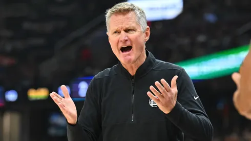 Head coach Steve Kerr of the Golden State Warriors reacts during the first quarter against the Cleveland Cavaliers at Rocket Mortgage Fieldhouse on November 08, 2024 in Cleveland, Ohio.