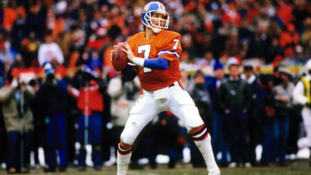 John Elway (Source: @podoffame)