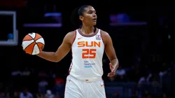 Alyssa Thomas #25 of the Connecticut Sun at Crypto.com Arena