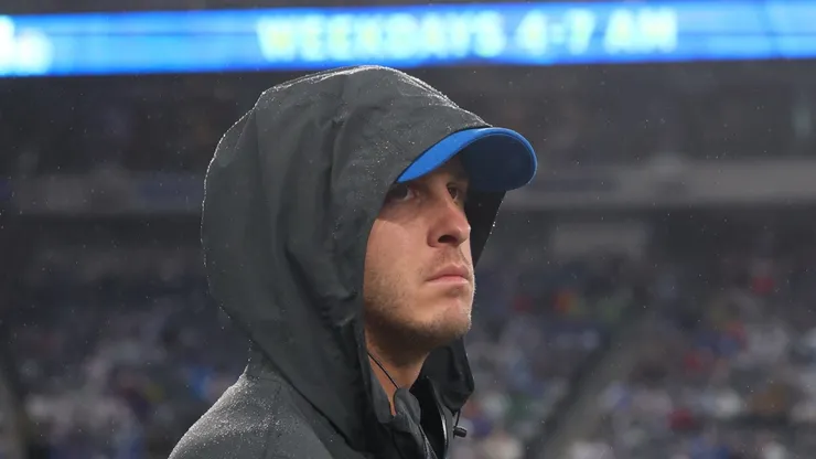 Jared Goff #16 of the Detroit Lions on the sideline during the first half of a preseason game against the New York Giants at MetLife Stadium on August 8, 2024 in East Rutherford, New Jersey. (Photo by Ed Mulholland/Getty Images)