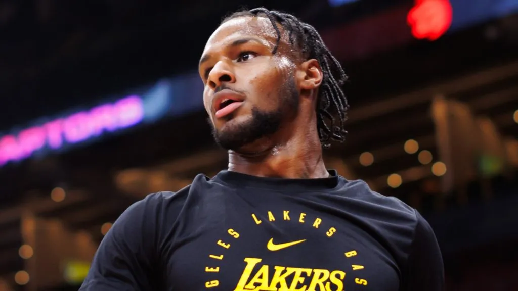 Bronny James warming up