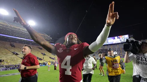 Jalen Milroe #4 of the Alabama Crimson Tide celebrates the win after a game against the LSU Tigers at Tiger Stadium on November 09, 2024 in Baton Rouge, Louisiana.