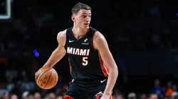 Nikola Jovic #5 of the Miami Heat drives the ball during the fourth quarter during the game between Miami Heat against Washington Wizards at Arena Ciudad de Mexico on November 02, 2024 in Mexico City, Mexico.