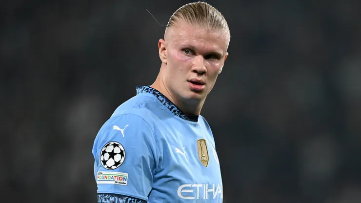 Erling Haaland of Manchester City during the UEFA Champions League 2024/25 League Phase MD4 match between Sporting Clube de Portugal and Manchester City