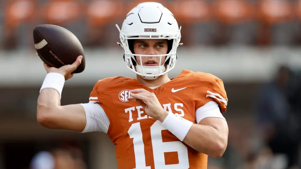 Arch Manning #16 of the Texas Longhorns warms up before the game against the UTSA Roadrunners at Darrell K Royal-Texas Memorial Stadium on September 14, 2024. (Source: Tim Warner/Getty Images)