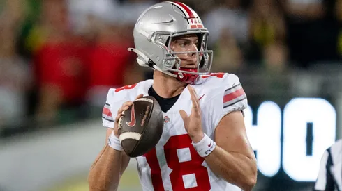 Quarterback Will Howard #18 of the Ohio State Buckeyes prepares the throw the ball during the second half of the game against the Oregon Ducks at Autzen Stadium on October 12, 2024 in Eugene, Oregon.