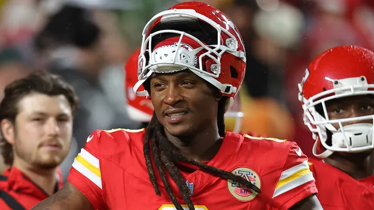 DeAndre Hopkins #8 of the Kansas City Chiefs reacts before the game against the Tampa Bay Buccaneers at GEHA Field at Arrowhead Stadium on November 04, 2024 in Kansas City, Missouri.