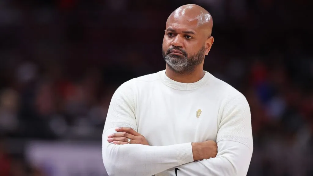 Head coach J. B. Bickerstaff of the Cleveland Cavaliers reacts against the Chicago Bulls during the first half at the United Center on February 28, 2024. (Source: Michael Reaves/Getty Images)