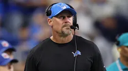 Head coach Dan Campbell looks on during warmups prior to their game against the Los Angeles Rams at Ford Field on September 08, 2024 in Detroit, Michigan.