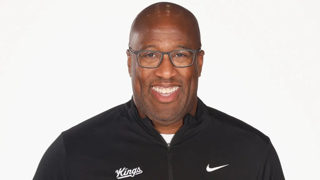 Head coach Mike Brown of the Sacramento Kings poses at Sacramento Kings Practice Facility on October 02, 2023. (Source: Lachlan Cunningham/Getty Images)