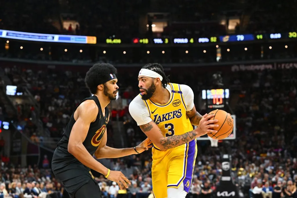 Jarrett Allen #31 of the Cleveland Cavaliers guards Anthony Davis #3 of the Los Angeles Lakers during the second half at Rocket Mortgage Fieldhouse. Jason Miller/Getty Images