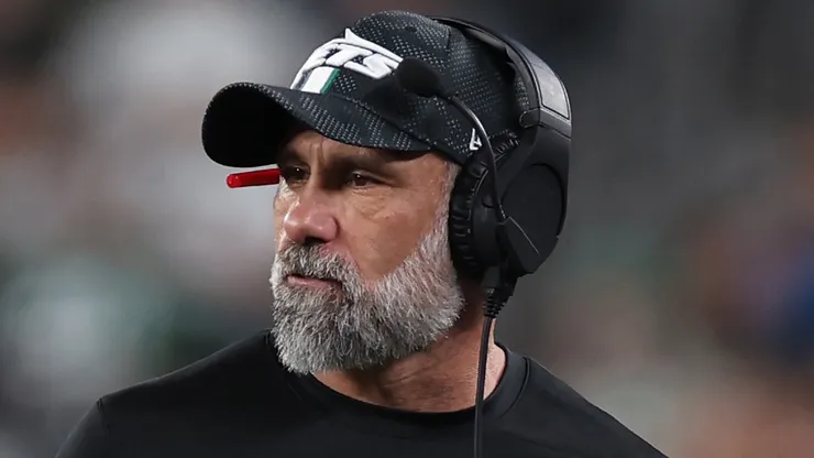 Head coach Jeff Ulbrich of the New York Jets looks on during the second quarter against the Houston Texans at MetLife Stadium on October 31, 2024 in East Rutherford, New Jersey.