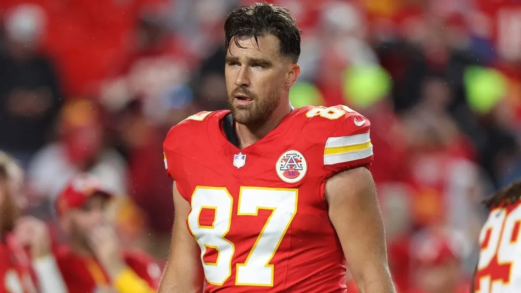 Travis Kelce #87 of the Kansas City Chiefs looks on before the game against the Tampa Bay Buccaneers at GEHA Field at Arrowhead Stadium on November 04, 2024. (Source: David Eulitt/Getty Images)
