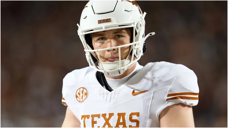 Texas quarterback Cole Lourd