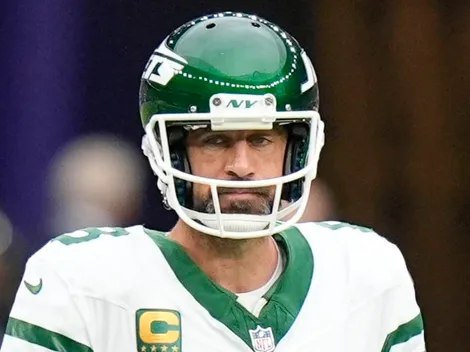 Aaron Rodgers could face the Dolphins without two key Jets teammates