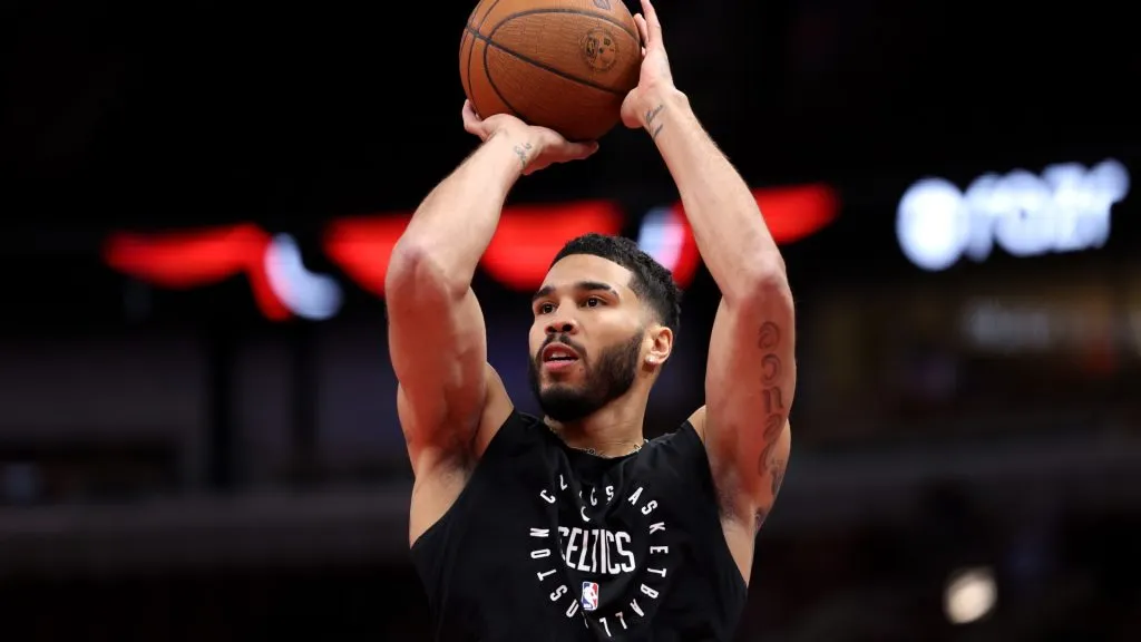 Jayson Tatum #0 of the Boston Celtics warms up before the game against the Chicago Bulls in the Emirates NBA Cup at the United Center on November 29, 2024. (Source: Luke Hales/Getty Images)