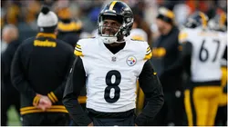 Pittsburgh Steelers punter Corliss Waitman