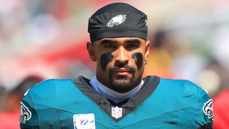 Philadelphia Eagles Quarterback Jalen Hurts (1) looks into the stands before the game between the Philadelphia Eagles and the Tampa Bay Buccaneers on September 29, 2024.