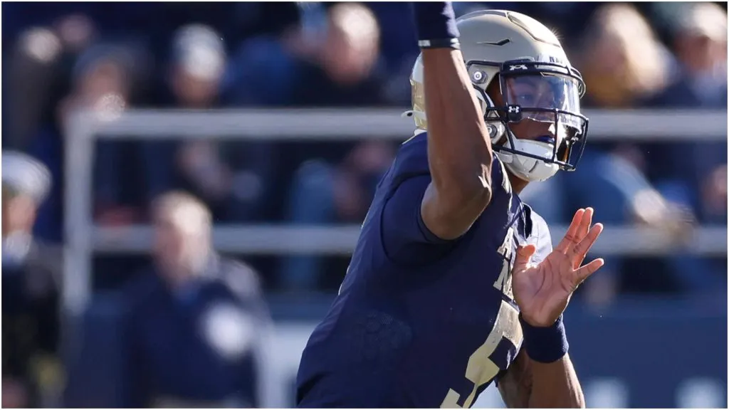 Navy Midshipmen QB Braxton Woodson – IMAGO / Newscom World