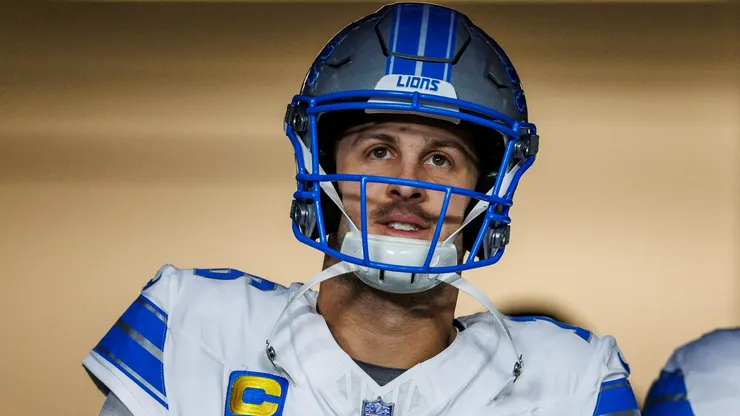 Jared Goff #16 of the Detroit Lions
