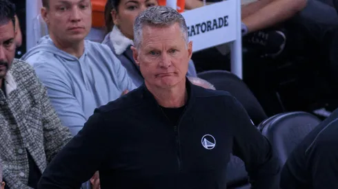 Head coach, Steve Kerr of the Golden State Warriors watches the game during their regular season NBA, Basketball Herren, USA game against the Los Angeles Clippers on Monday November 18, 2024 at Intuit Dome Arena in Inglewood, California. Clippers defeat Warriors, 102-99.