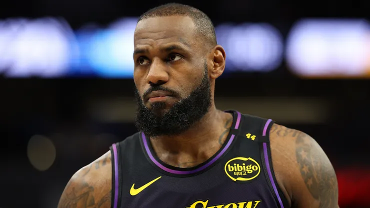 LeBron James #23 of the Los Angeles Lakers looks on against the Minnesota Timberwolves in the first quarter at Target Center.