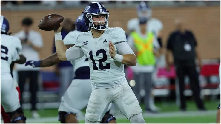 Georgia Southern Eagles quarterback JC French