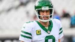 Jets vs Jaguars DEC 15 December 15, 2024: New York Jets quarterback Aaron Rodgers (8) warms up before a game against the Jacksonville Jaguars in Jacksonville, FL.