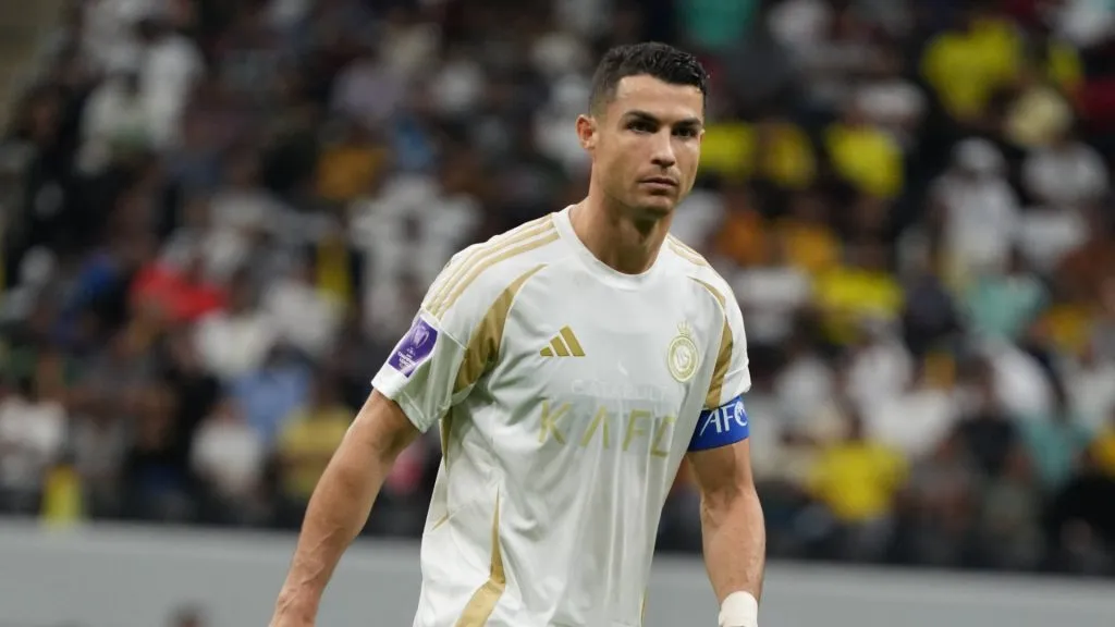 cristiano ronaldo looks on