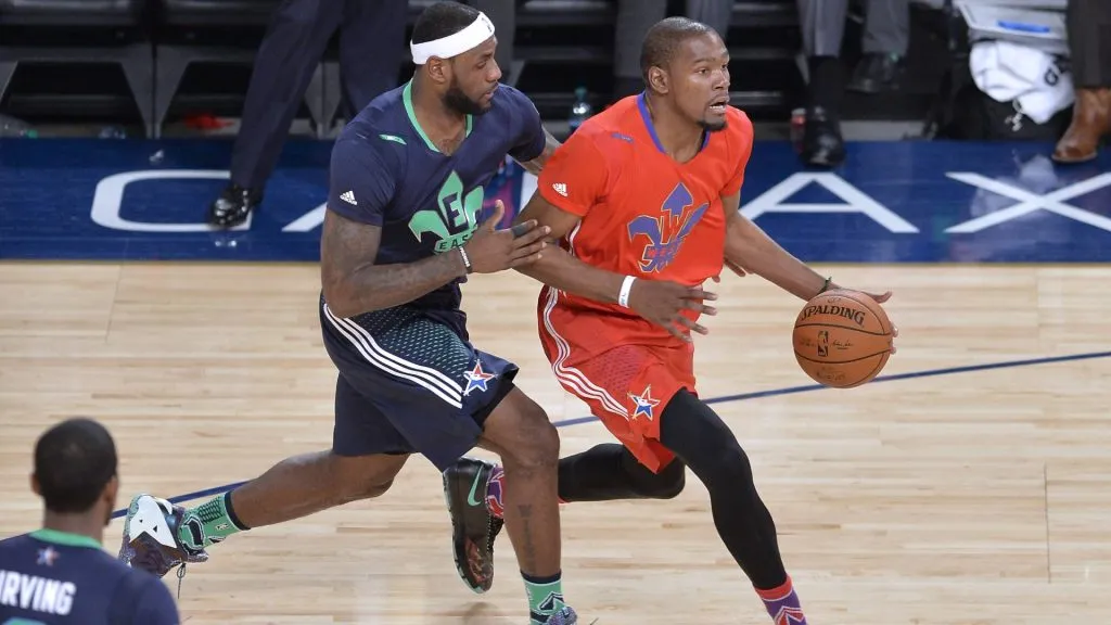 Eastern Conference s LeBron James (L) of the Miami Heat defends Western Conference s Kevin Durant of the Oklahoma City Thunder during the 2014 NBA All-Star Game.