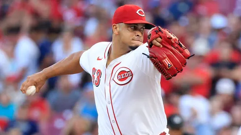Fernando Cruz #63 of the Cincinnati Reds pitches during the first inning against the Milwaukee Brewers at Great American Ball Park on August 31, 2024 in Cincinnati, Ohio.