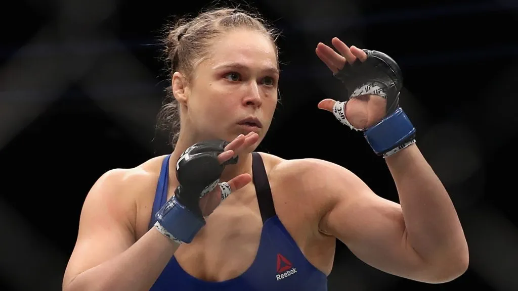 Ronda Rousey faces off against Amanda Nunes of Brazil in their UFC women’s bantamweight championship bout during the UFC 207 event at T-Mobile Arena on December 30, 2016. (Source: Christian Petersen/Getty Images)