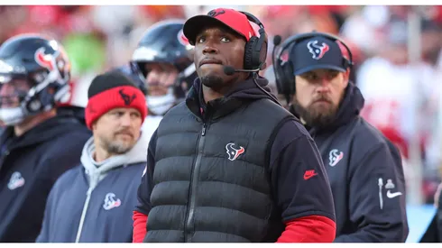 Houston Texans head coach DeMeco Ryans in the fourth quarter of an NFL, American Football Herren, USA game between the Houston Texans and Kansas City Chiefs on December 21, 2024 at GEHA Field at Arrowhead Stadium in Kansas City, MO.