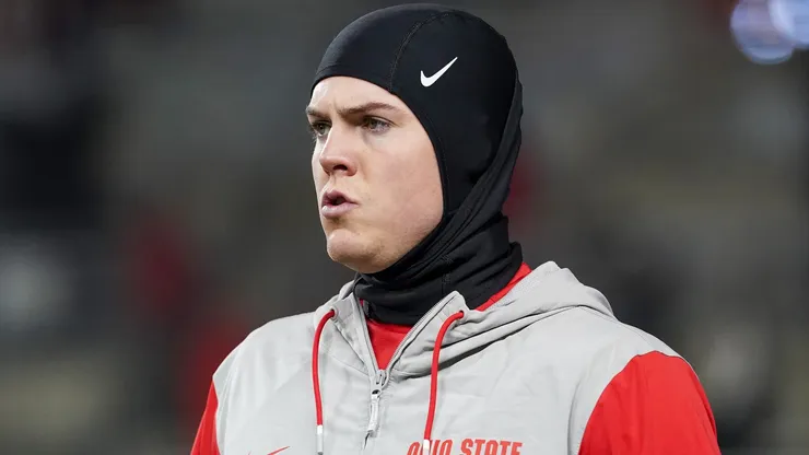 Will Howard #18 of the Ohio State Buckeyes warms up before the game against the Tennessee Volunteers in the Playoff First Round Game at Ohio Stadium on December 21, 2024 in Columbus, Ohio.