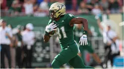 South Florida Bulls wide receiver Keshaun Singleton