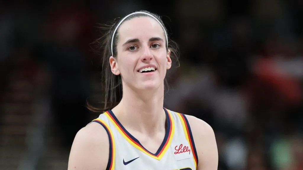 caitlin clark smiles