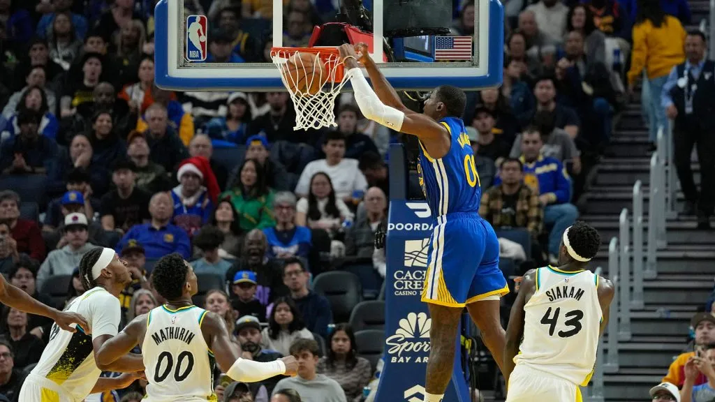 Jonathan Kuminga #00 of the Golden State Warriors dunks against the Indiana Pacers during the second half at Chase Center. (Thearon W. Henderson/Getty Images)