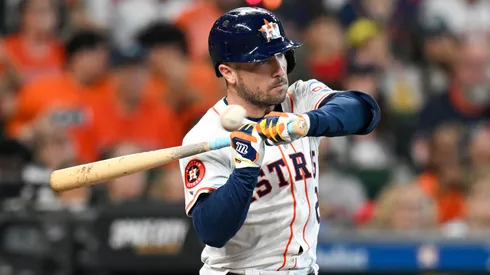 Alex Bregman #2 of the Houston Astros walks with the bases loaded forcing a run to score against the Arizona Diamondbacks during the fourth inning at Minute Maid Park on September 07, 2024 in Houston, Texas.