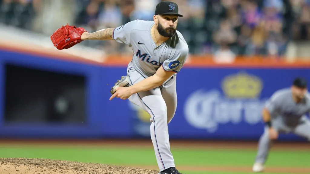 Miami Marlins pitcher Tanner Scott 66 is throwing during the ninth inning of a baseball game against the New York Mets at Citi Field in Corona, N.Y. IMAGO /&nbsp;NurPhoto