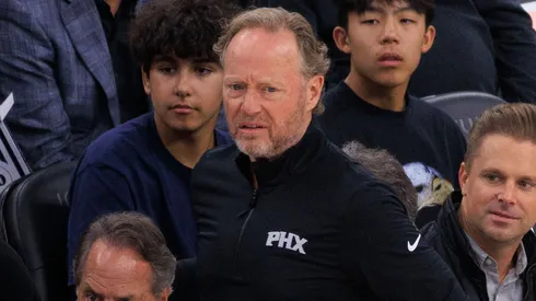 Head coach, Mike Budenholzer of the Phoenix Suns during their regular season NBA, Basketball Herren, USA game against the Los Angeles Clippers on Thursday October 31, 2024 at Intuit Dome Arena in Inglewood, California.