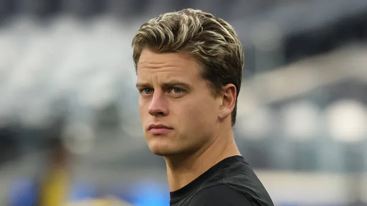 Joe Burrow before a Bengals game.