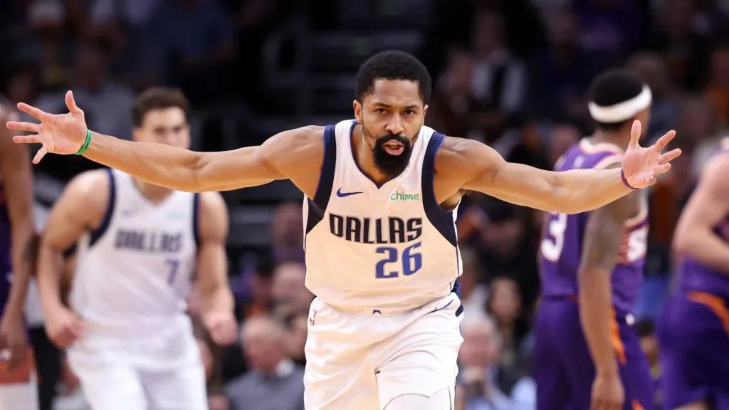 Dallas Mavericks guard Spencer Dinwiddie.
