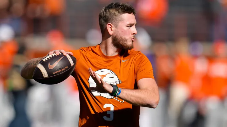 Texas quarterback Quinn Ewers (3) warms up on the field before the start of the first round College Football Playoff game between the Texas Longhorns and the Clemson Tigers on December 21, 2024 in Austin, Texas.