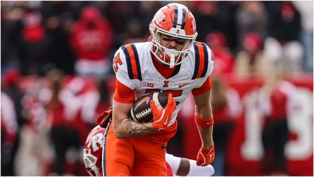Illinois Fighting Illini wide receiver Alexander Capka-Jones – IMAGO / Newscom World