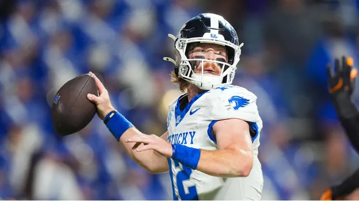 Brock Vandagriff 12 of the Kentucky Wildcats looks to pass the ball during the NCAA football game between the University of Tennessee Volunteers and the University of Kentucky Wildcats at Neyland Stadium in Knoxville, TN.