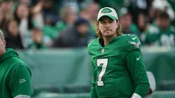 Philadelphia Eagles quarterback Kenny Pickett (7) heads to the locker room during the game between the Philadelphia Eagles and the Dallas Cowboys on December 29, 2024 at Lincoln Financial Field in Philadelphia, PA.