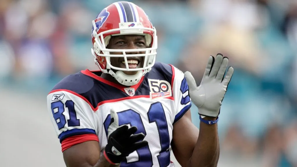 Receiver Terrell Owens #81 of the Buffalo Bills celebrates a touchdown against the Jacksonville Jaguars at Jacksonville Municipal Stadium on November 22, 2009. (Source: Marc Serota/Getty Images)