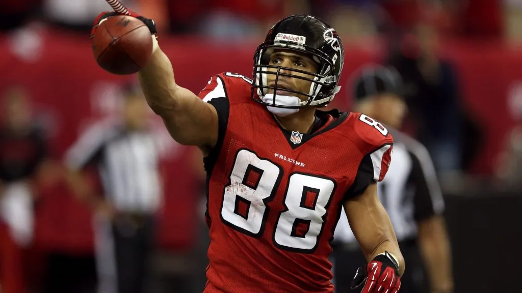 Tight end Tony Gonzalez #88 of the Atlanta Falcons celebrates after catching a 10-yard touchdown in the second quarter against the San Francisco 49ers in the NFC Championship game in 2013. (Source: Streeter Lecka/Getty Images)