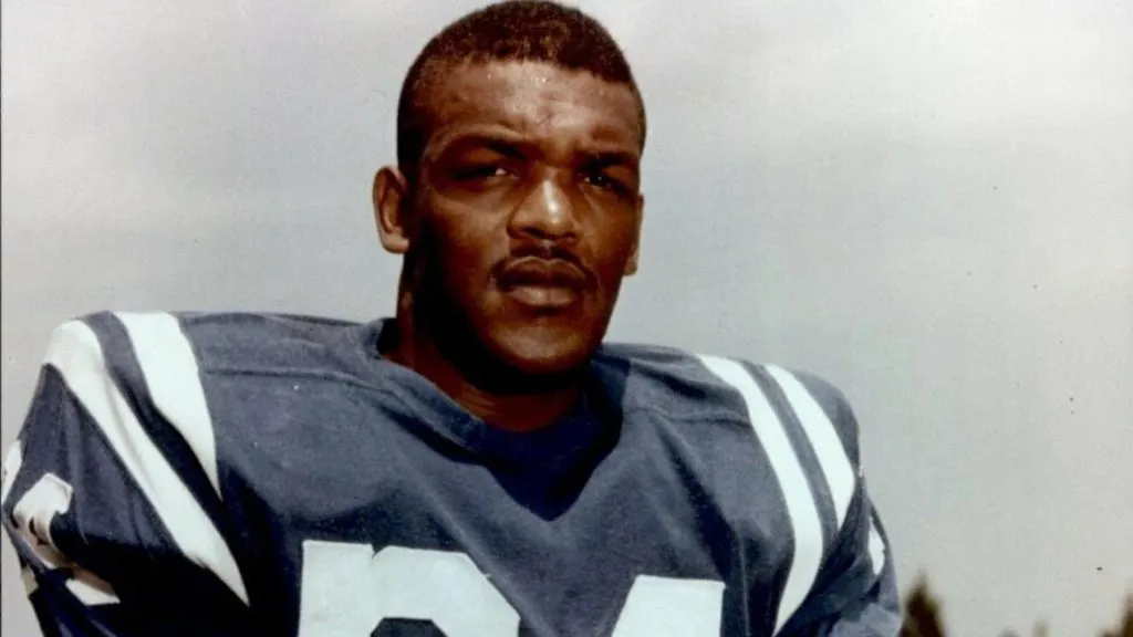 Lenny Moore (Source: Kyle Lindemann – @@LuckIsMadeFF)