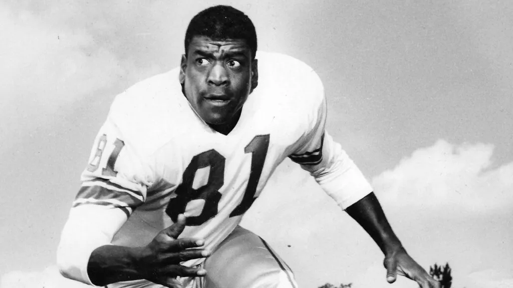 Dick Lane (Source: @DrakeRiggs_)